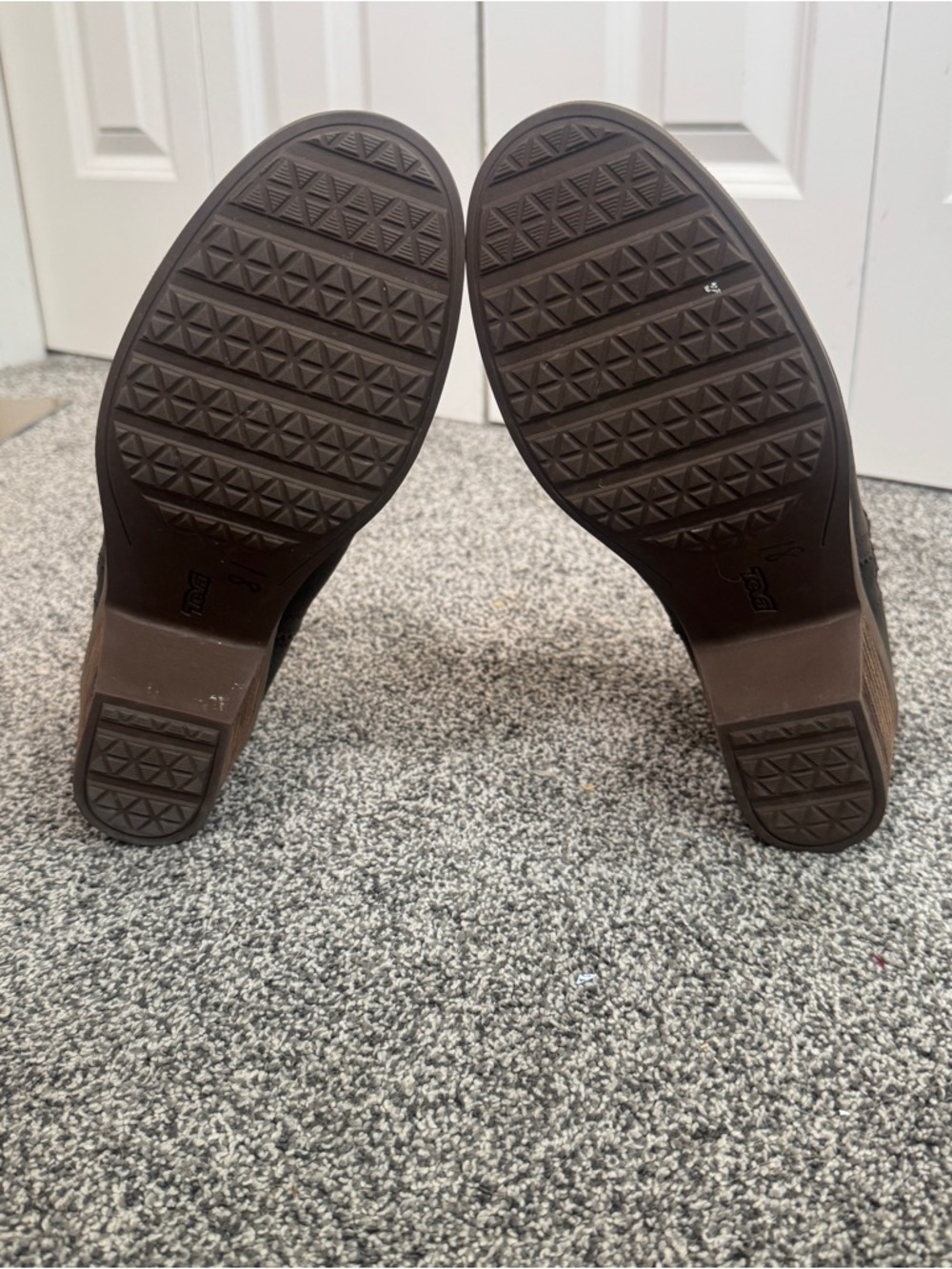 Teva Anaya Bootie RR Womens 10 Brown Leather Ankle Boots Side Zip Comfort - Picture 9 of 9